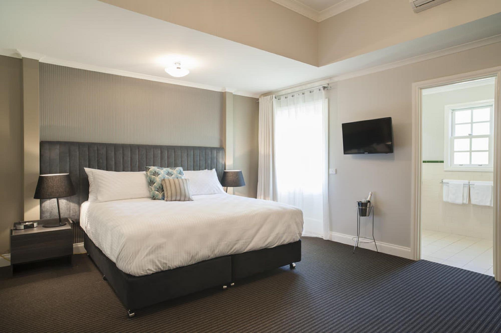 Oscar'S On The Yarra Hotel Warburton Kültér fotó